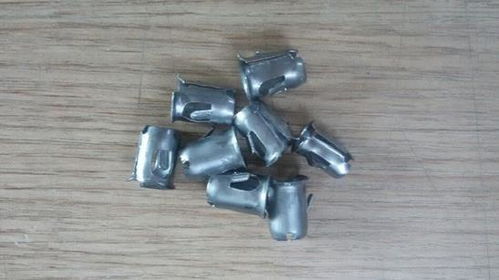 金中通用箱包卡位五金配件與塑料制品 品質與創新的融合